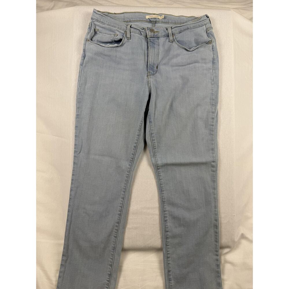 Levis Jeans Womens Size 12 Blue Mid Rise Classic Straight Light Wash 34 x 28